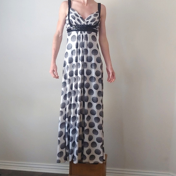JULIANA - SEQUINED SUNSET BLOOM MAXI DRESS